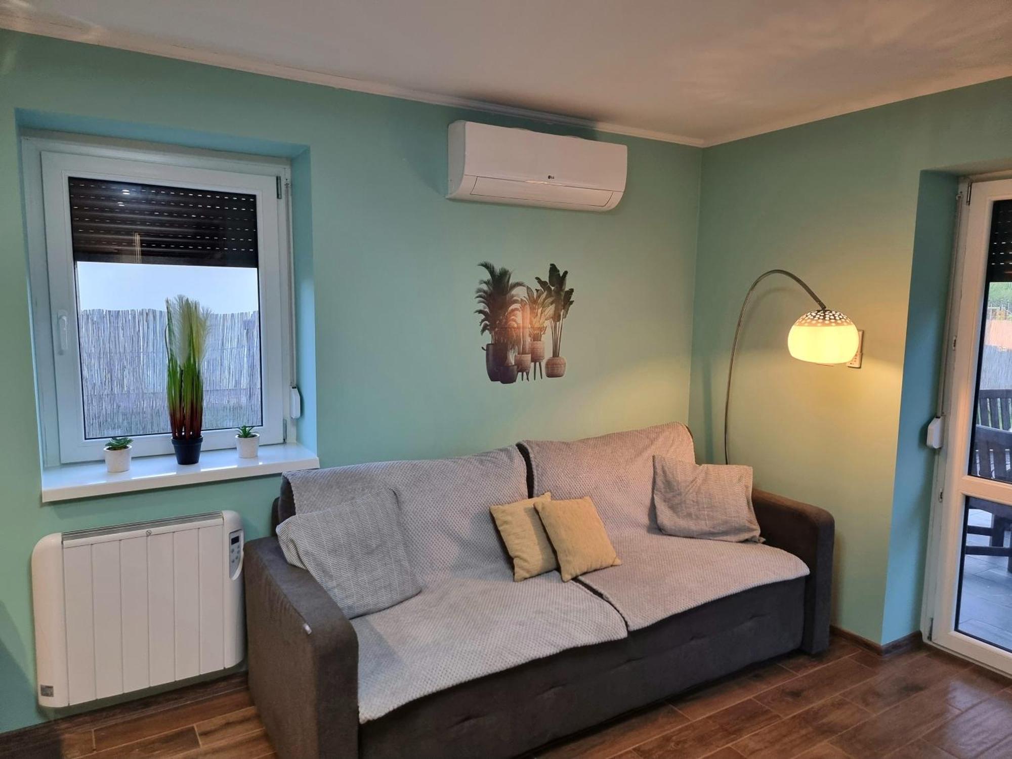Habitat Of Dreams Villa Makó Екстериор снимка